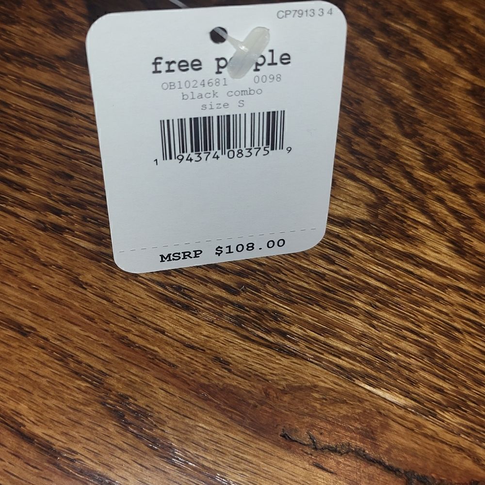 Free People Wave Crush Leggings Black Combo Small Floral - Picture 6 of 6